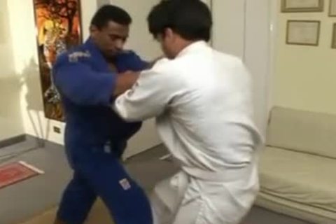 kinky studs cumming In hammer