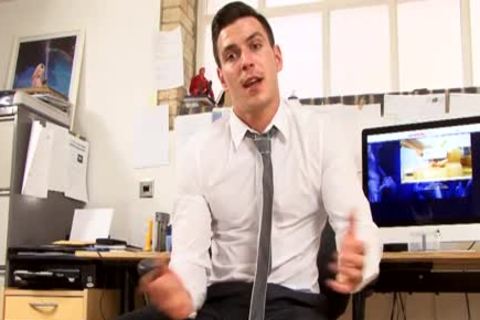 ?@ddÿ ?´b??@?  Needs you!!