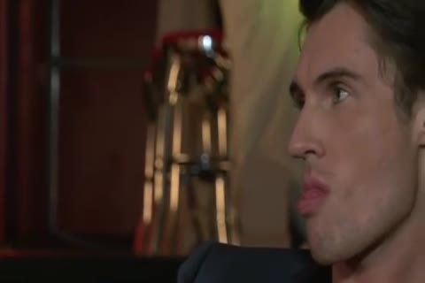 Luscious Hunks sucking & pounding