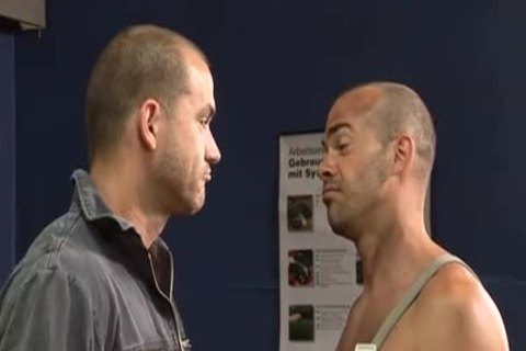 Take The Pizza Delivery lad