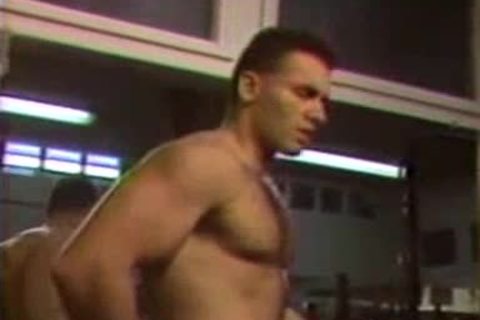 Full video - Muscle dudes