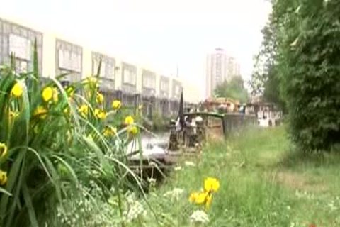 Dirk Caber pokes Scott Hunter?s anal At Alpha Males