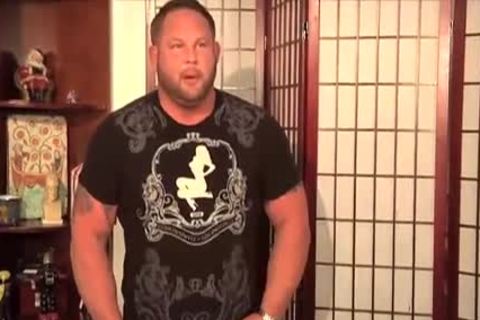 beefy dude receives Rimmed And sucked