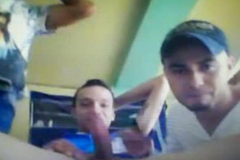 Very hot bends to get fucked on live cam