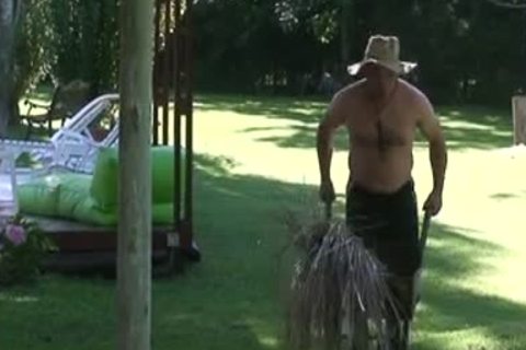 old Gardener bonks A Daddy