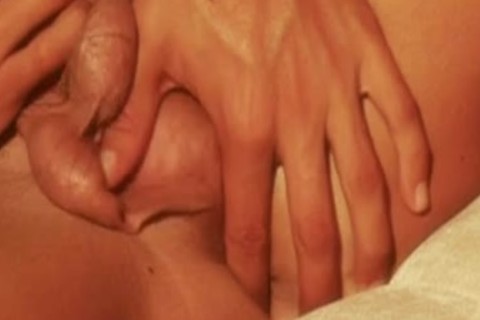 A Single Blond And Two skankty twinks