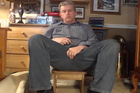 dad undresss Down To Masturbate