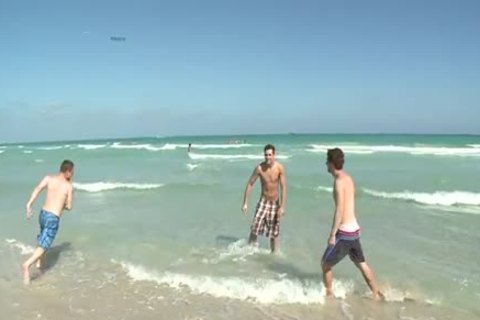 trio Action (All boys)