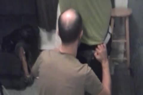 Orgasm in the company of very hawt bear