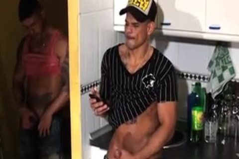 G0ran # N!c0las Tax1dude