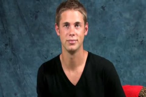 Buff Body Hunk boy Jacks The slam Off!