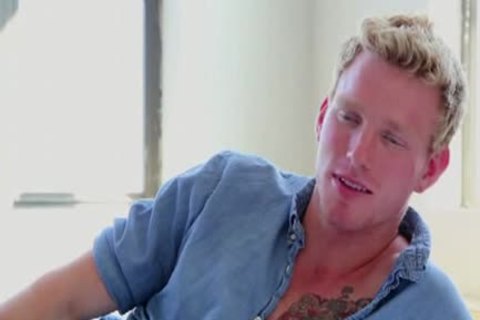 Solo bitch Hayden Lourd seduced