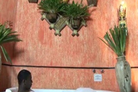 Sex In Tthis chab bathroom Tub