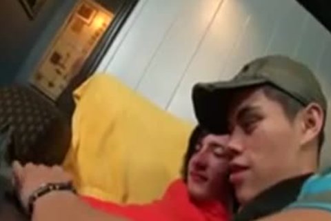 Alec Gray Is A Professional oral-stimulation stimulation\n Giver