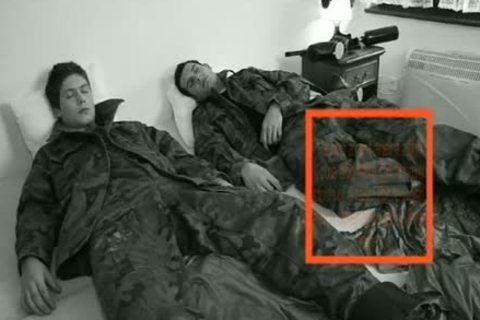 twinks-in-uniform-love