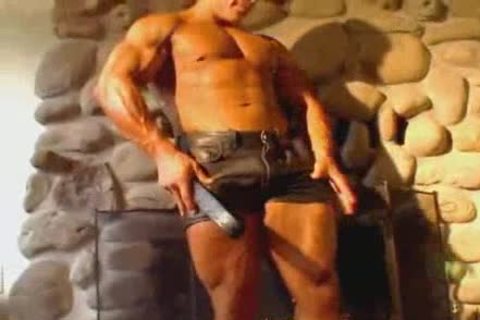 Muscle Worshowdyp