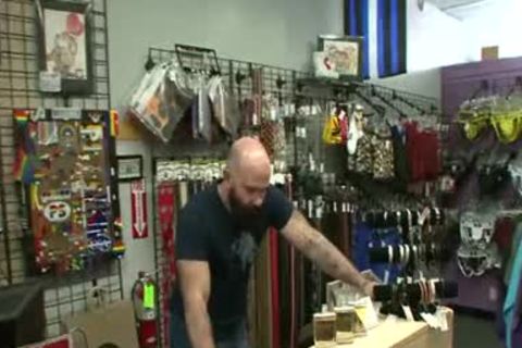 fineoldererMale - Brad Kalvo Tops Victor West