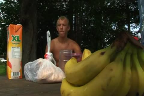 Body To Body Outdoor