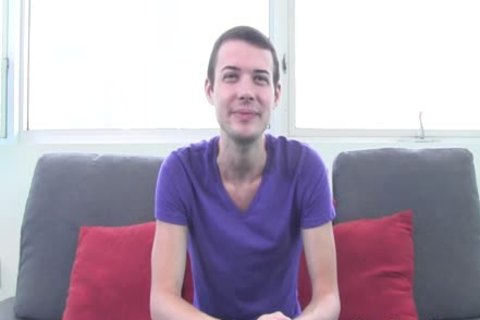 Skinny Bloke jerk offs his thick dong At homosexualcasti