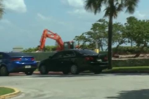 Beach guy Was Lured By Our Straight Bait