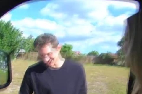 Garbage Cleaner receives A blowjob And bangs