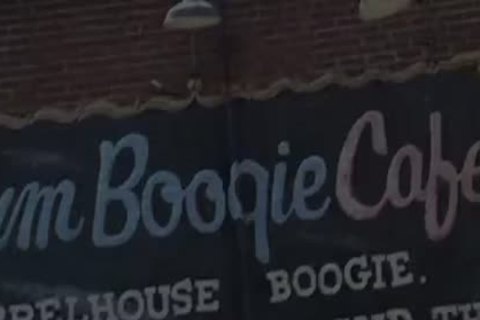 Tthis guyy All Wanted A Peice Of Tthis guy meat - Blue Alley guyios