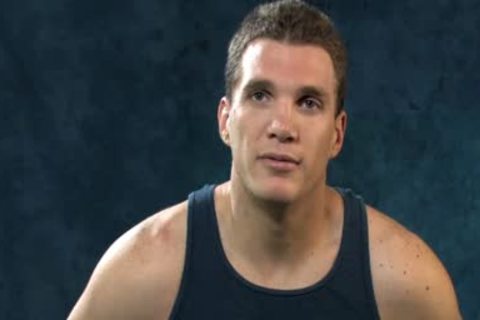 Dumb weenie Hunk Jerks Off greetingss big knob