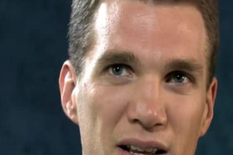 Dumb weenie Hunk Jerks Off greetingss big knob