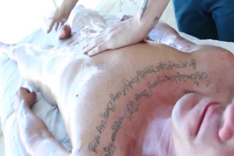 gayRoom Oiled Up Tattooed twinks bang On Tthis guy Mgazooage Table