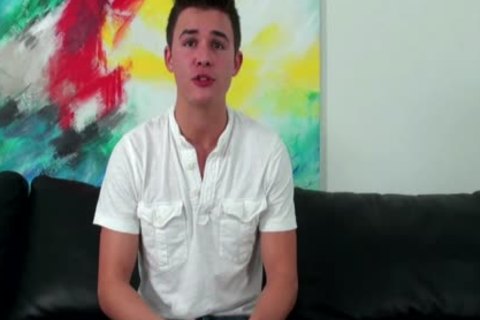 dirty guy receives Aroused At A Casting
