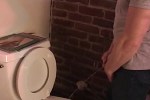 eager To Sleaze - Scene 2