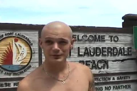 Showin Off - Scene 3