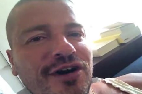 TIERY B. // PHOTO-PORNO-GRAPHER - Copyright / Spit And pleasant