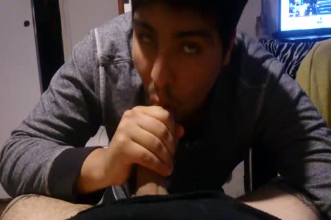 Me sucking A giant plump penis And Making hellom love juice In My throat :P
\n
\nLove Bc