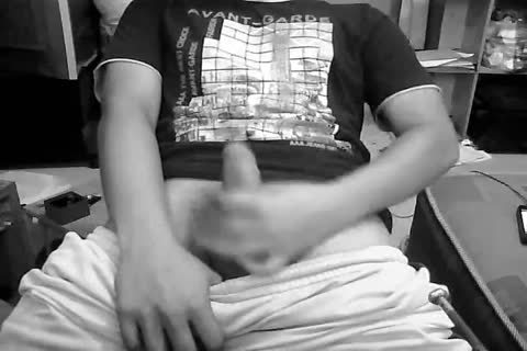 Pang-apat Na Jakol Ko Ngaung Abareback..\nSobrang Libog Kakapanood Ng Xtube..\nSenxa Tahimik.. Di Pwedeng Mag-ingay Kasi Maririnig Sa Katabing Kwarto.