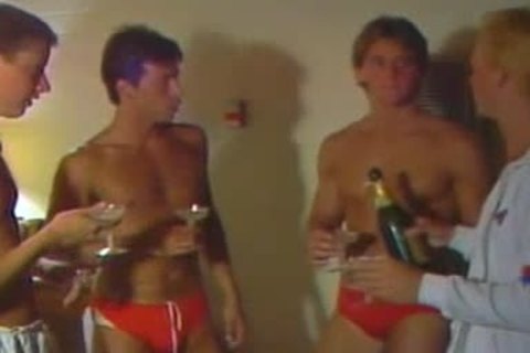twink Swimmers
