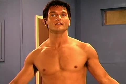 nude Wrestling- Bear Vs twink