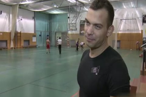 hoety man Casual Sex