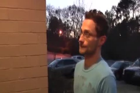 WhowdyTE AND dark MIXES IT UP