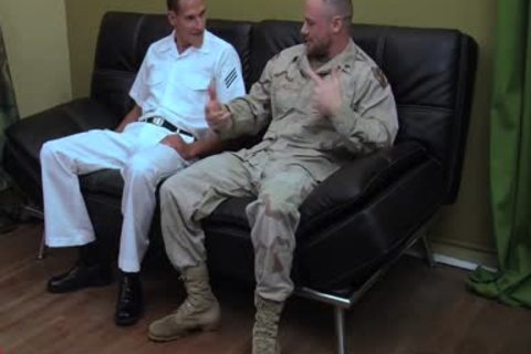 Sr8 Muscled males pound