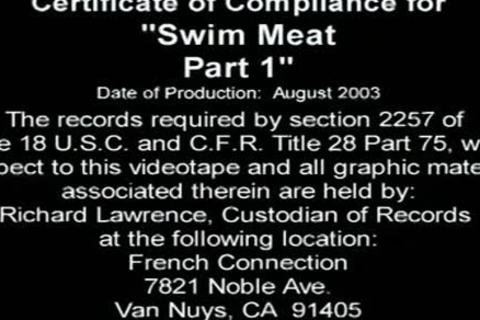 TrÃªs Hoguyss Trepando No Banheiro - Brasileiro