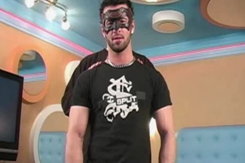 blowing Dereck - delicious Muscle Bear