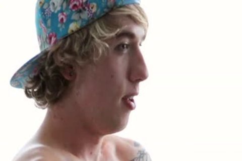 Damien Gunn & Lukas Grande Flip-poke