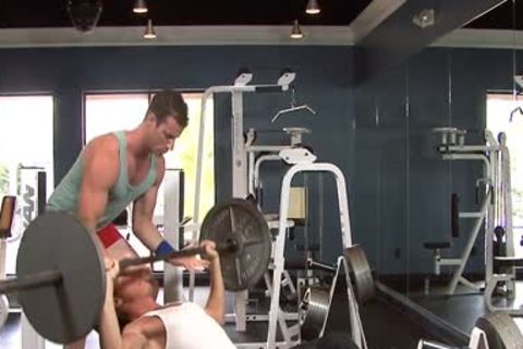 lusty wangs hammer In The Gym