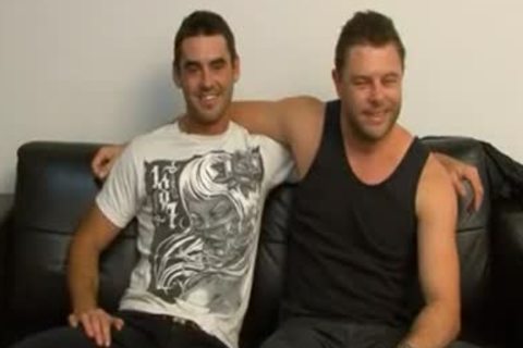 Dois insaneuros Gostosos Se Chupando