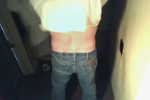 Married Bud Subeater From Adam4adam Wanted To Come Over To Be Sucked And Videoed