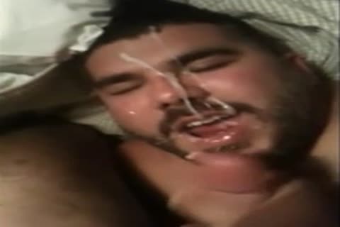 MUITA PORRA NA BOCA! three