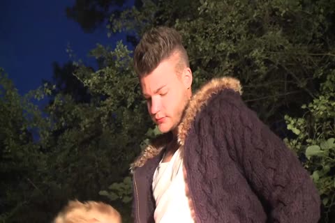 clip 28