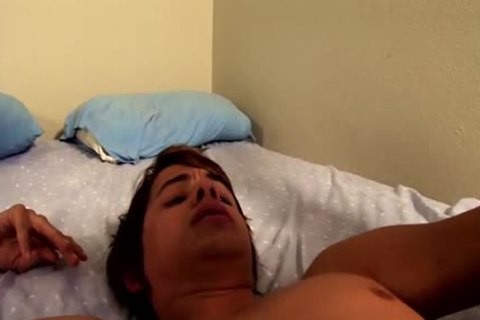 Tthis manse Two gays enjoy A Hard Socorporalisty Session