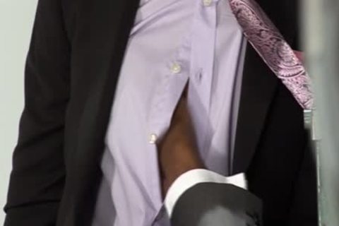 Dr Stevens Examines Maxwell